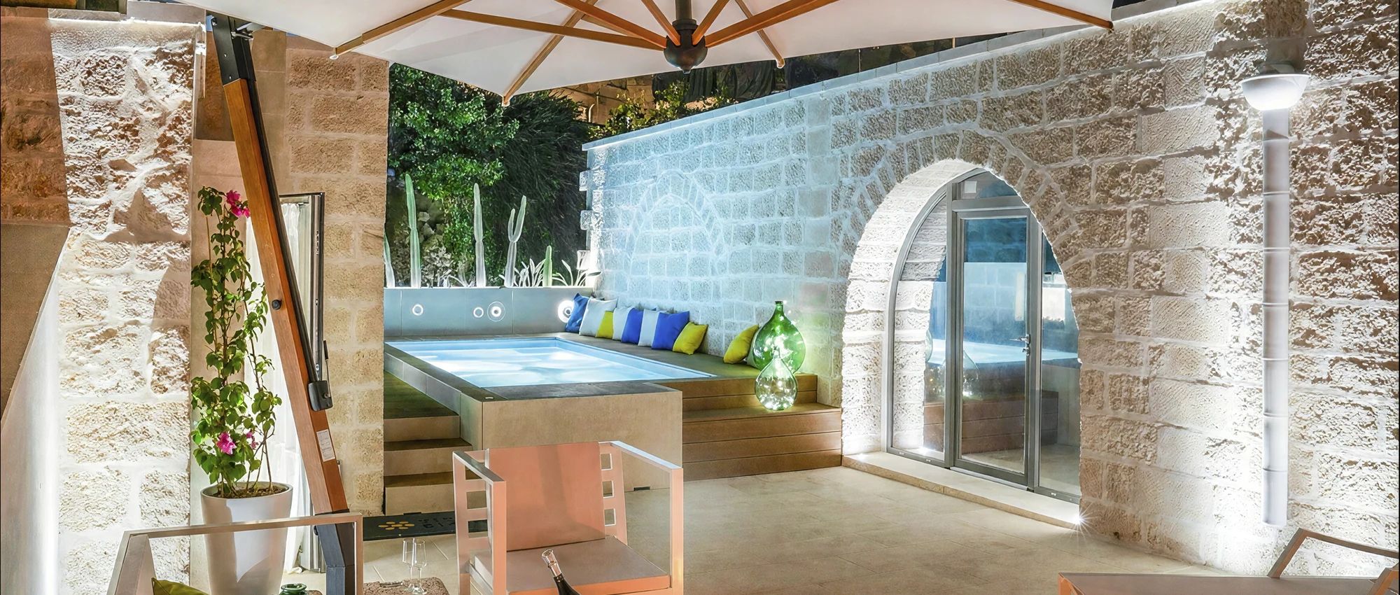 VKV36981