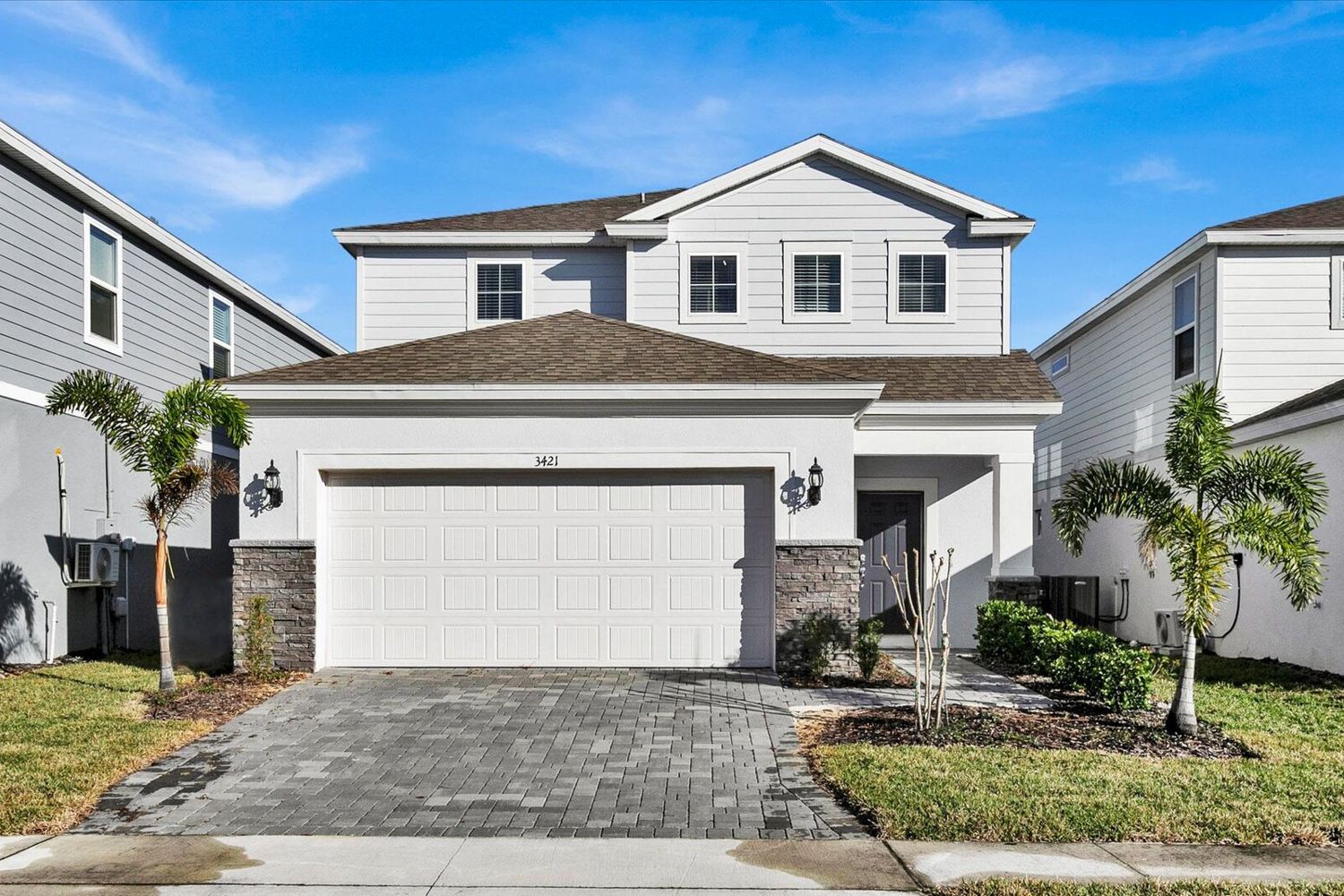 VKV88600
